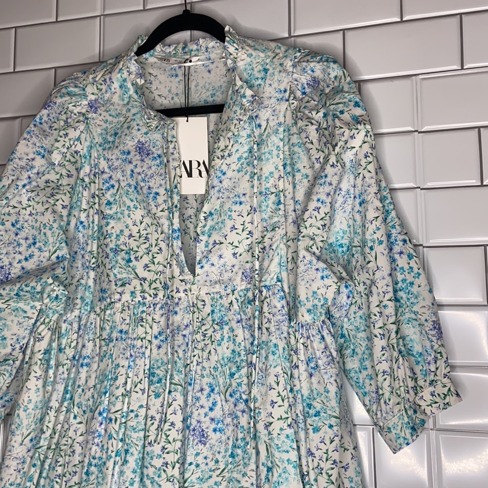 Zara bloggers fave floral flounce hem mini dress - Picture 5 of 13